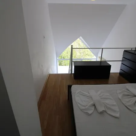 Gerber 2 - Menada Apartment *